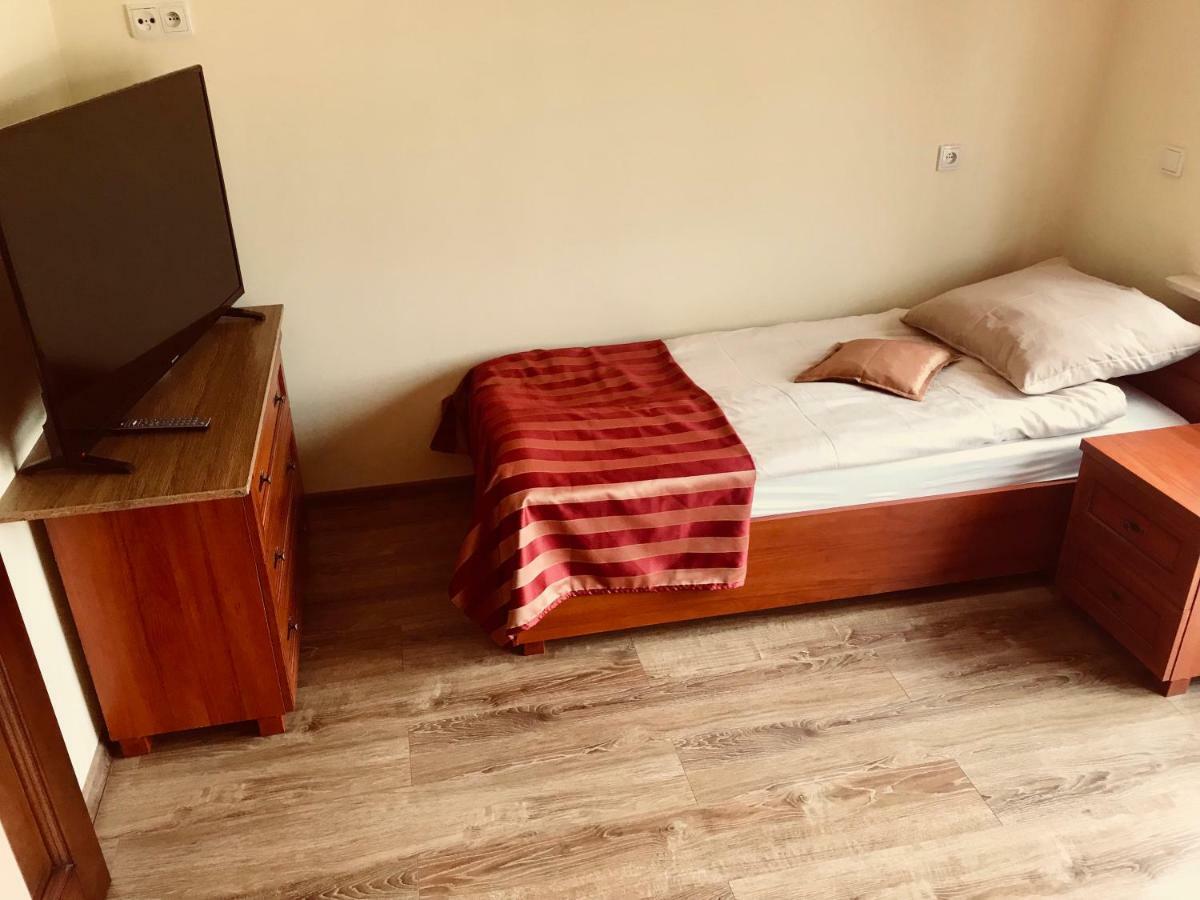 Pensjonat Nad Struga Apartment Stryków Exterior foto